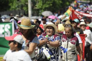 Movilizaciones en Bolivia contra el decomiso de alimentos