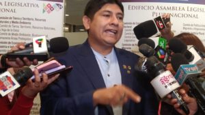 Evo Morales evadir justicia y críticas de Rolando Cuéllar