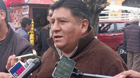 escasez del dólar en Oruro