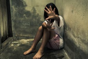 Prostitución y violación a menor