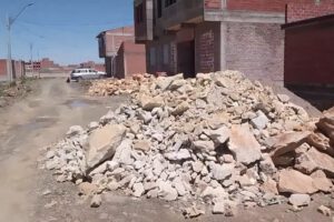 Descarga de material tóxico en Junta Vecinal Milenium Central