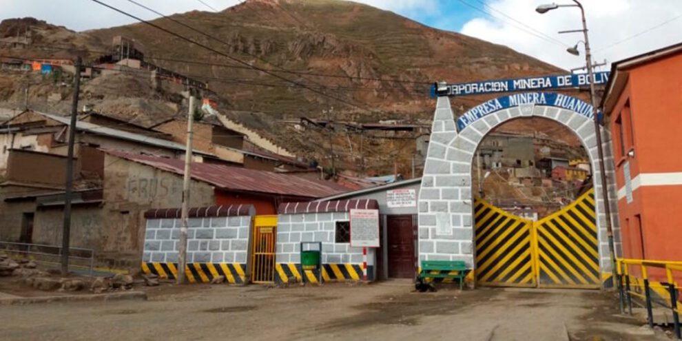 Instalaciones de la Empresa Minera Huanuni, en Oruro, relacionadas con el Impuesto sobre las Utilidades de las Empresas