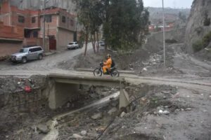 Alerta sobre deslizamiento en Bajo Llojeta