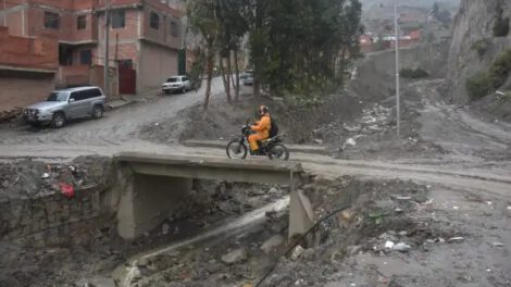 Alerta sobre deslizamiento en Bajo Llojeta