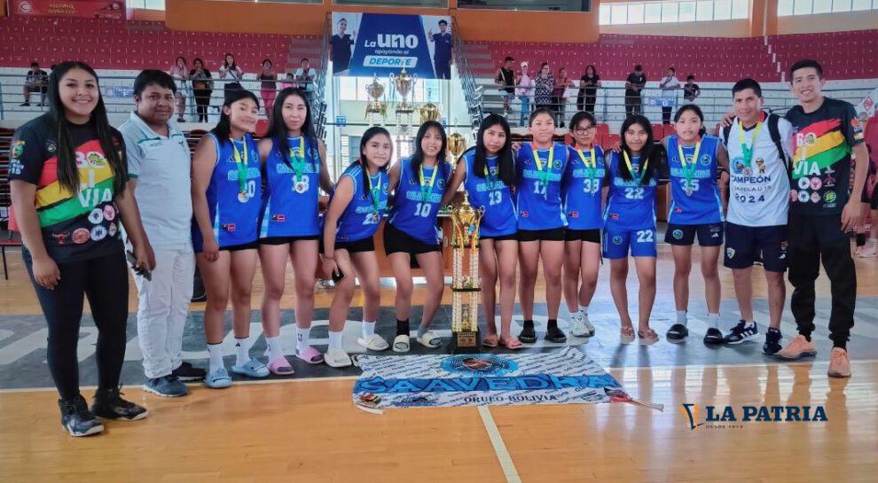 Saavedra en el campeonato nacional de baloncesto U-15 en Tarija