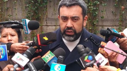 El viceministro Álvaro Ruiz defiende el modelo económico ante críticas empresariales