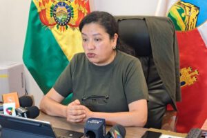 Regalías para Oruro y Potosí en contacto con los medios de comunicación