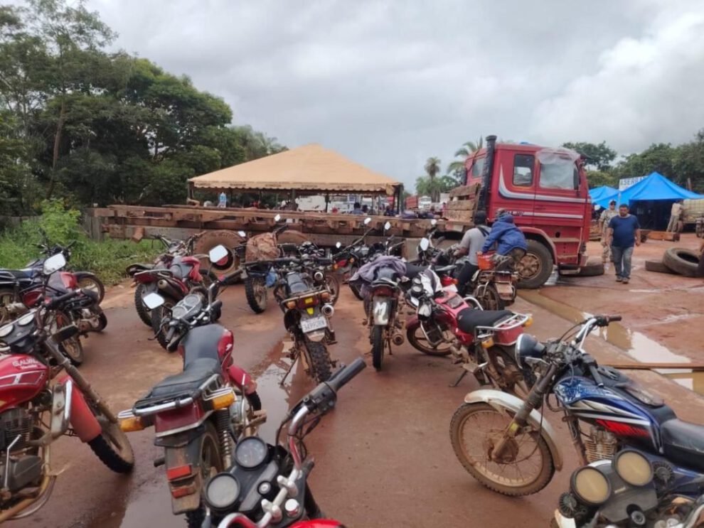 Bloqueo en Concepción por reclamo de combustible