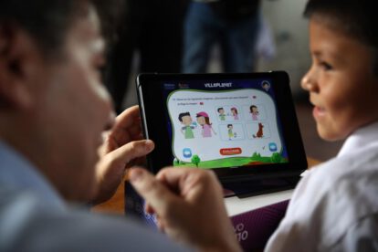 Prohibición de dispositivos electrónicos en escuelas de Nueva York
