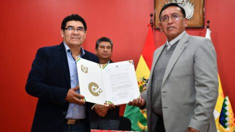 Viceministro de Educación Superior José Antonio Apala asume el cargo