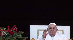 El Papa Francisco destaca la urgencia de abordar la contaminación vehicular