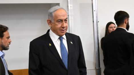 Netanyahu defiende a Elon Musk tras acusaciones de saludo nazi