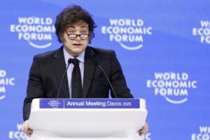 Javier Milei en Davos criticando la ideología woke