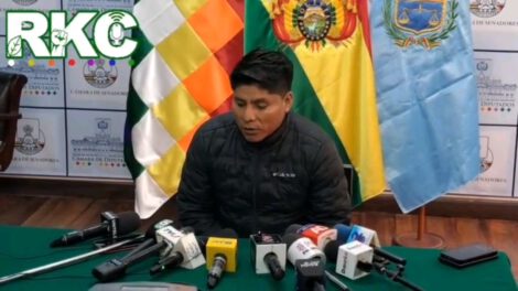 Loza critica a Andrónico por aludir a los «celos» de Evo