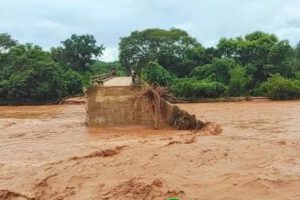 Estado de desastre en Monteagudo por desborde del río San Miguel