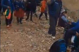 Paralización de actividades mineras en Totoral Chico