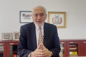 Carlos Mesa no se postulará a la presidencia en 2025