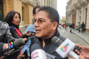 cobros irregulares en inscripciones educativas