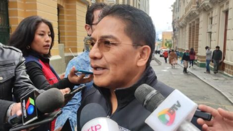 cobros irregulares en inscripciones educativas