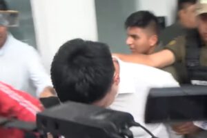 Propietario de tortuga aprehendido en Santa Cruz