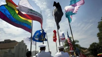 Trump ordena recluir a mujeres trans en prisiones masculinas