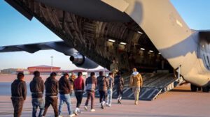 Deportaciones masivas de migrantes a Guatemala