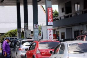 Especulación en redes sociales provoca filas en surtidores de combustible