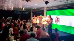 Samuel Doria Medina consigue apoyo en Santa Cruz