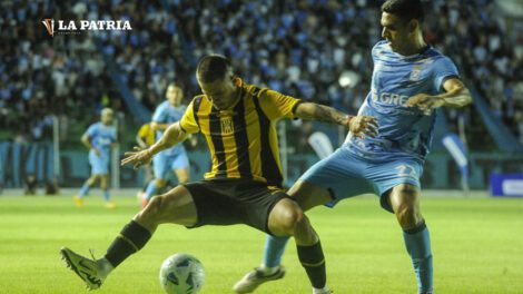The Strongest golea a Blooming en partido amistoso