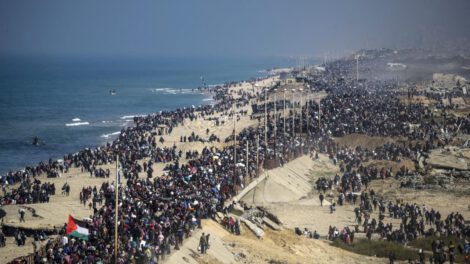 Desplazamiento de palestinos en Gaza hacia sus hogares