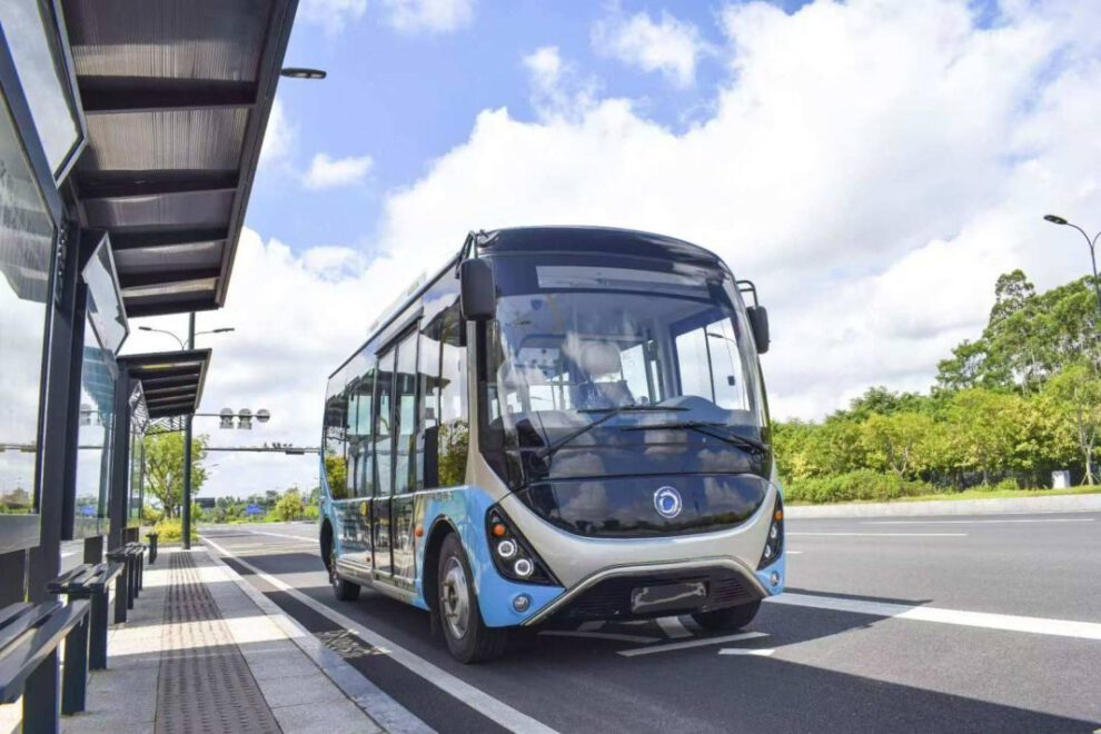 Anuncio de la llegada del bus eléctrico a Cochabamba