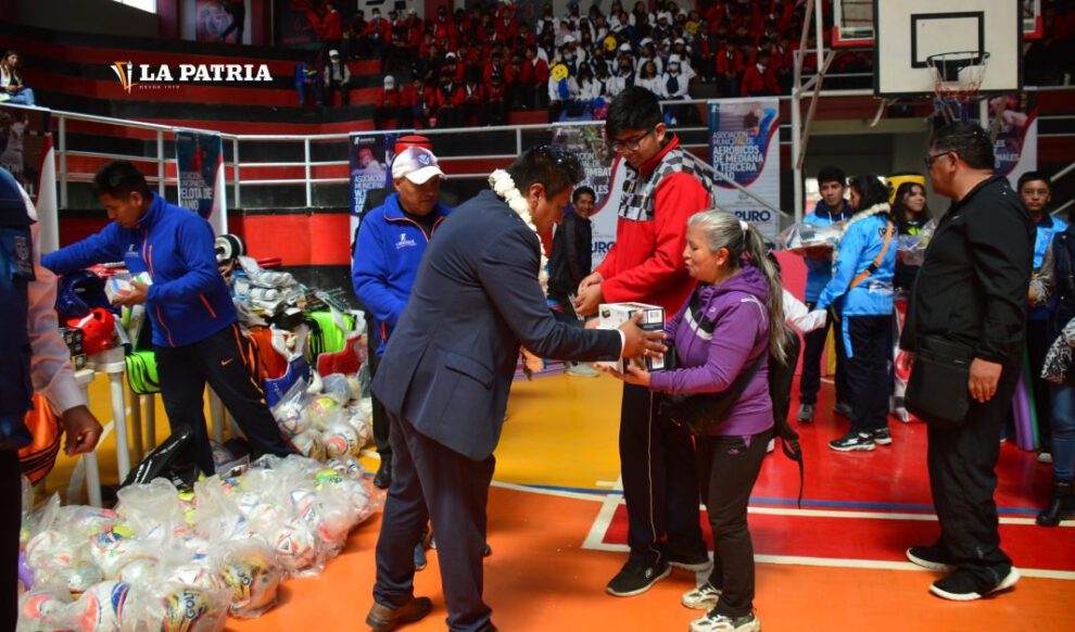 Inversión en equipamiento deportivo por el Gobierno Autónomo Municipal de Oruro