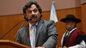 Construcción de cerca en frontera con Bolivia