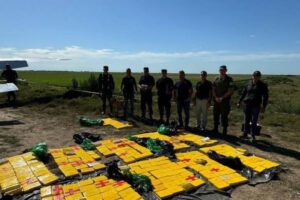 Exreina de belleza boliviana detenida con 359 kilos de cocaína en Argentina