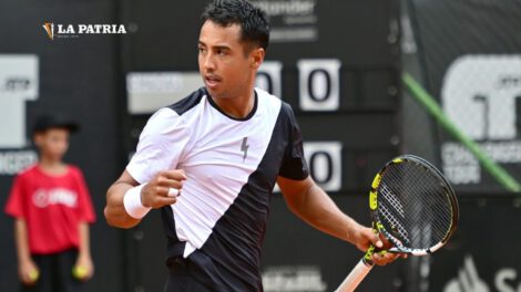 Hugo Dellien celebra el triunfo que logró ante el francés Maxime Chazal en el Brasil Tennis Challenger