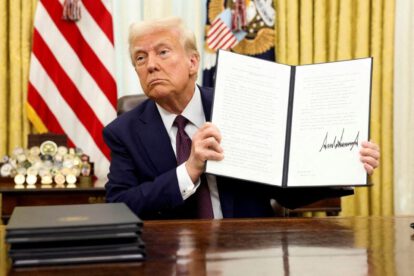 Trump prohíbe tratamientos de transición de género