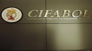 Falta de dólares en farmacéuticas