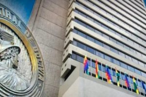 Contenedores con billetes denunciados por María José Salazar