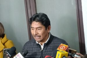 Control de alimentos en Bolivia por el diputado Gustavo Vega