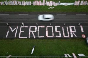 Protestas agricultores franceses contra el acuerdo UE-Mercosur