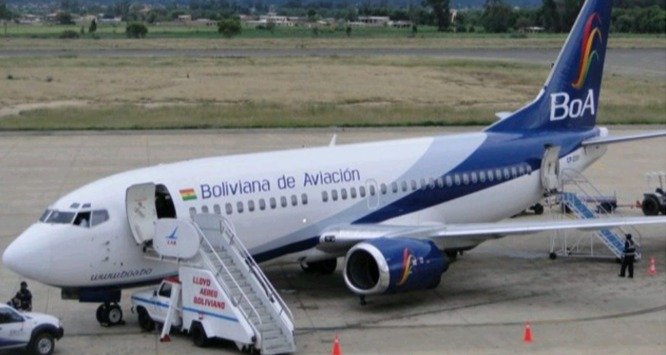 Incendio avión BoA en el aeropuerto Jorge Wilsterman