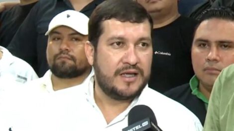 Stello Cochamanidis asume la presidencia del Comité Cívico Pro Santa Cruz