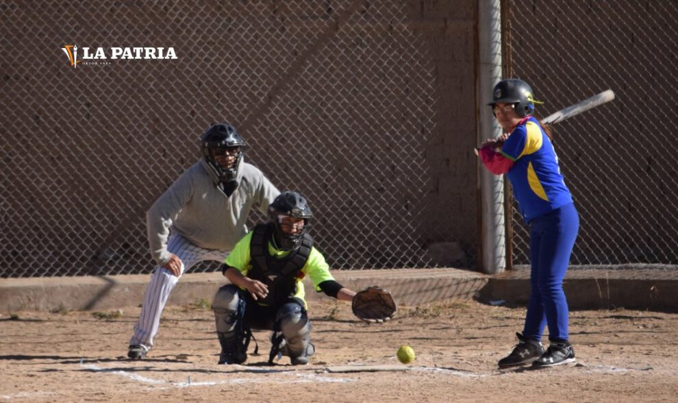 Torneo nacional de béisbol Sub-10 en Oruro