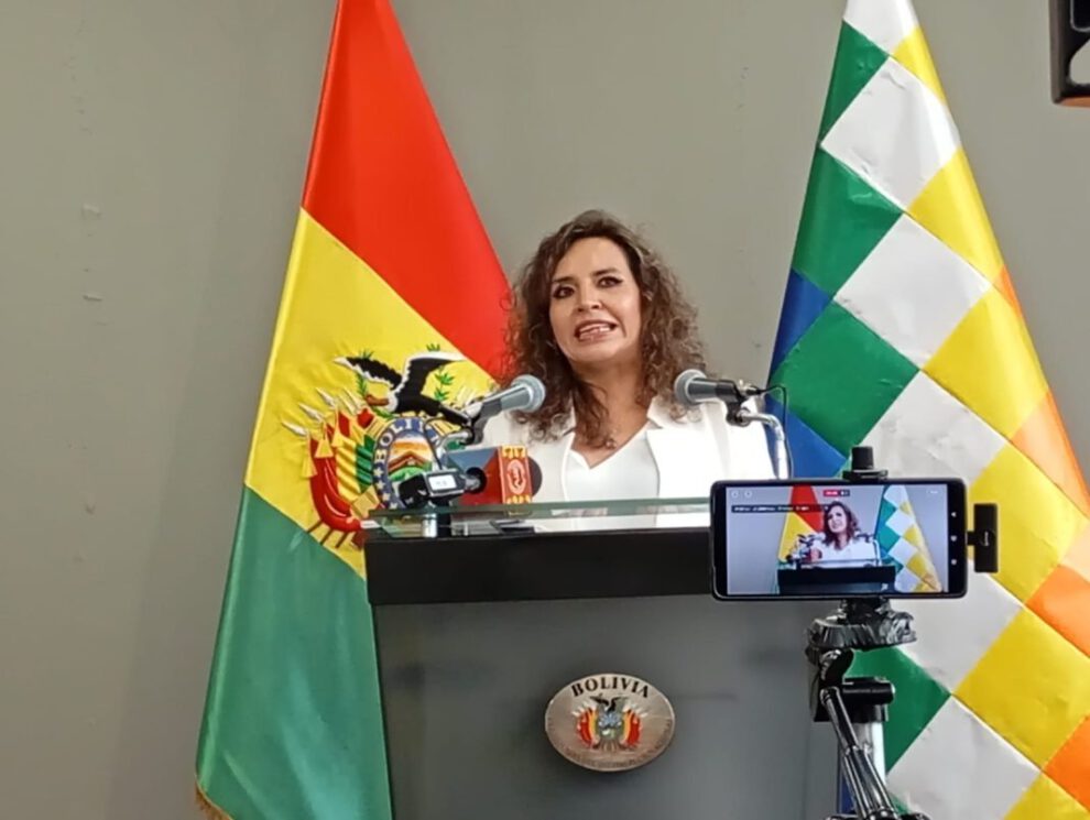 casos de covid-19 en Bolivia