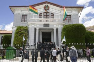 Colegio Nacional Simón Bolívar protegido como patrimonio cultural