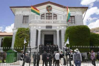 Colegio Nacional Simón Bolívar protegido como patrimonio cultural