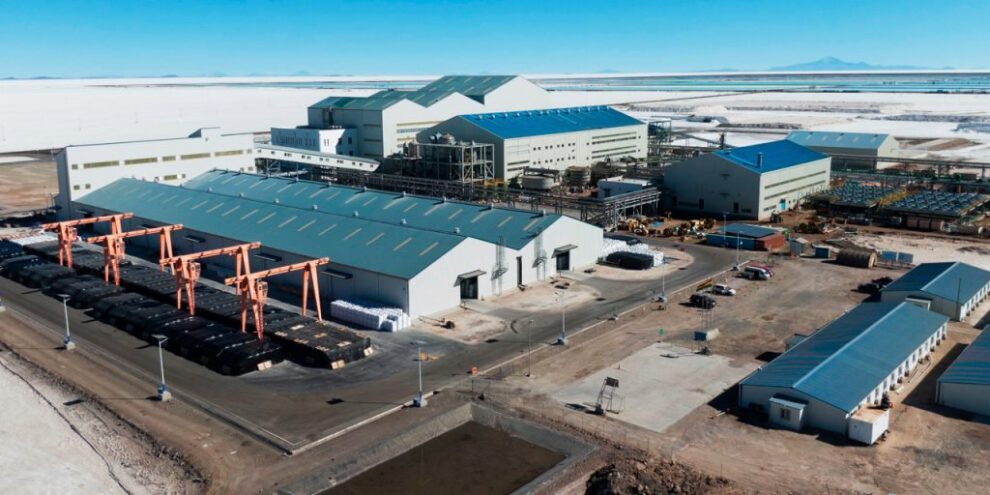 Contratos de litio y revisión legislativa en Bolivia