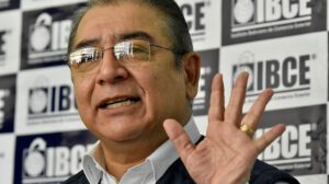 Importaciones de celulares en Bolivia caen un 60%