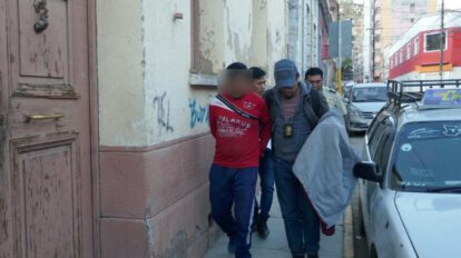 Aprehenden a taxista acusado de dopar y violar a pasajera en Oruro