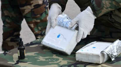 Incautación de droga en un camión que iba hacia Argentina